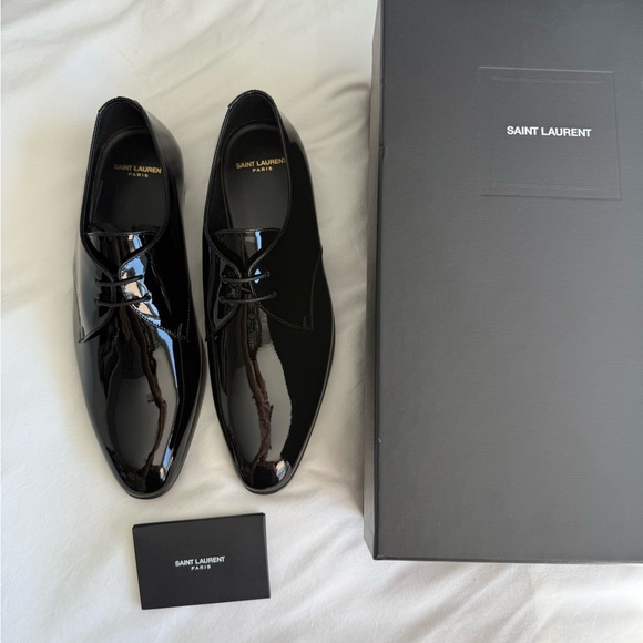 Saint Laurent Men's Glossy Black patent Oxfords - Picture 1 of 5